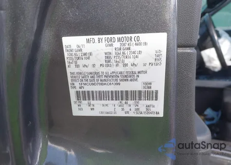 2011 Ford Escape Xlt z USA, uszkodzony, nr VIN 1FMCU9D70BKC61399